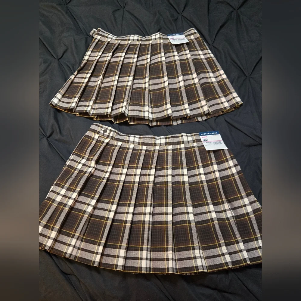 Plaid Pleated Skirt - Brown and Cream - Picture 1 of 5